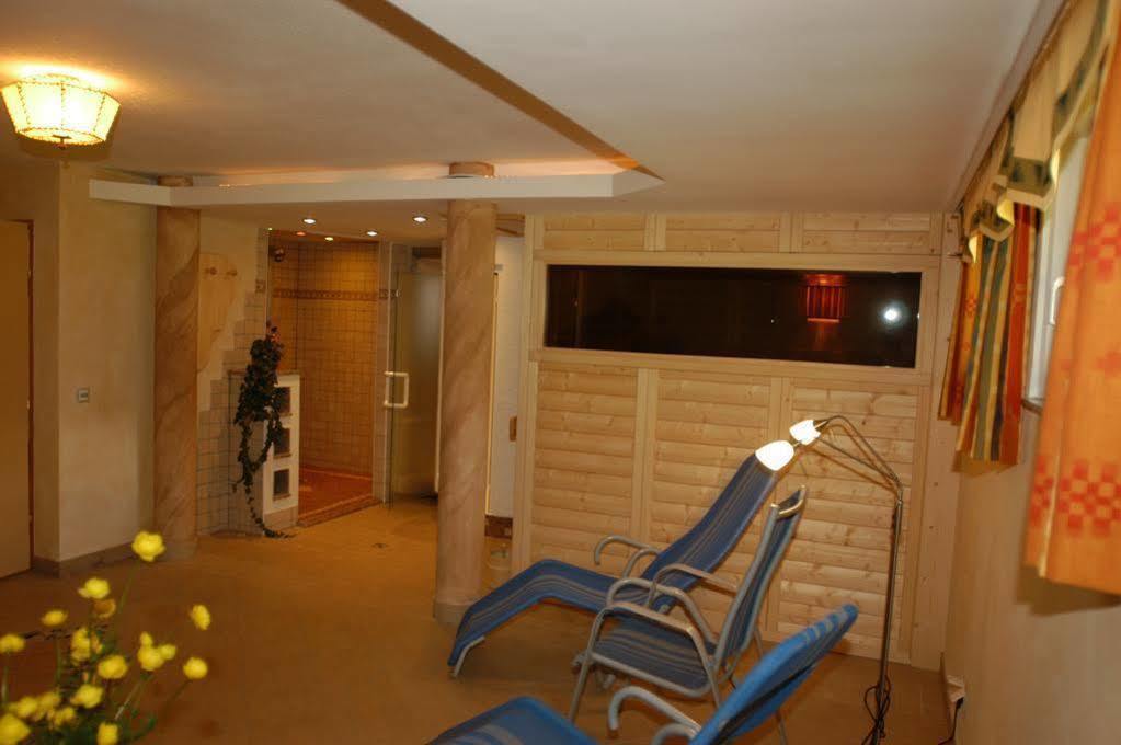 Haus Katharina, Summercard Included Kaprun Eksteriør bilde